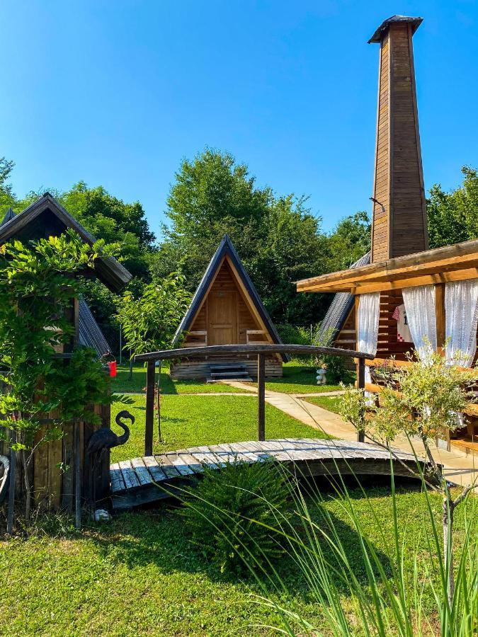 Rooms & Glamping Lana Haus Licko Petrovo Selo Экстерьер фото