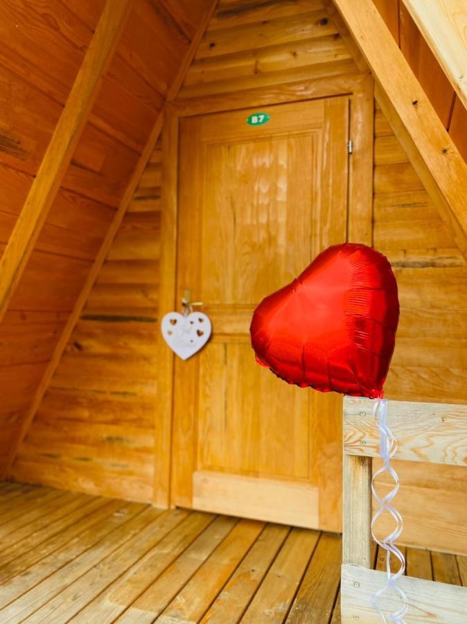 Rooms & Glamping Lana Haus Licko Petrovo Selo Экстерьер фото